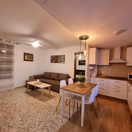 Appartement En Patio Cordobes San Basilio *