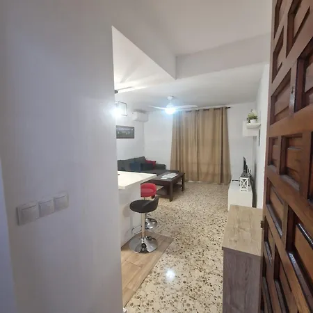 En Patio Cordobes San Basilio Appartement