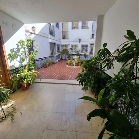 En Patio Cordobes San Basilio Appartement *