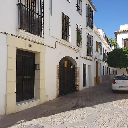 En Patio Cordobes San Basilio Córdoba